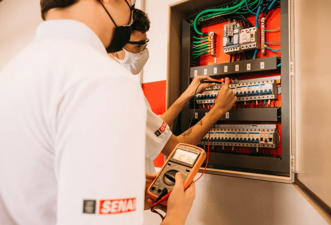 INSCRIÇÕES PARA CURSO GRATUITO DE ELETRICISTA INSTALADOR DO SENAI, PODEM SER FEITAS ATÉ SEXTA-FEIRA (16/6)