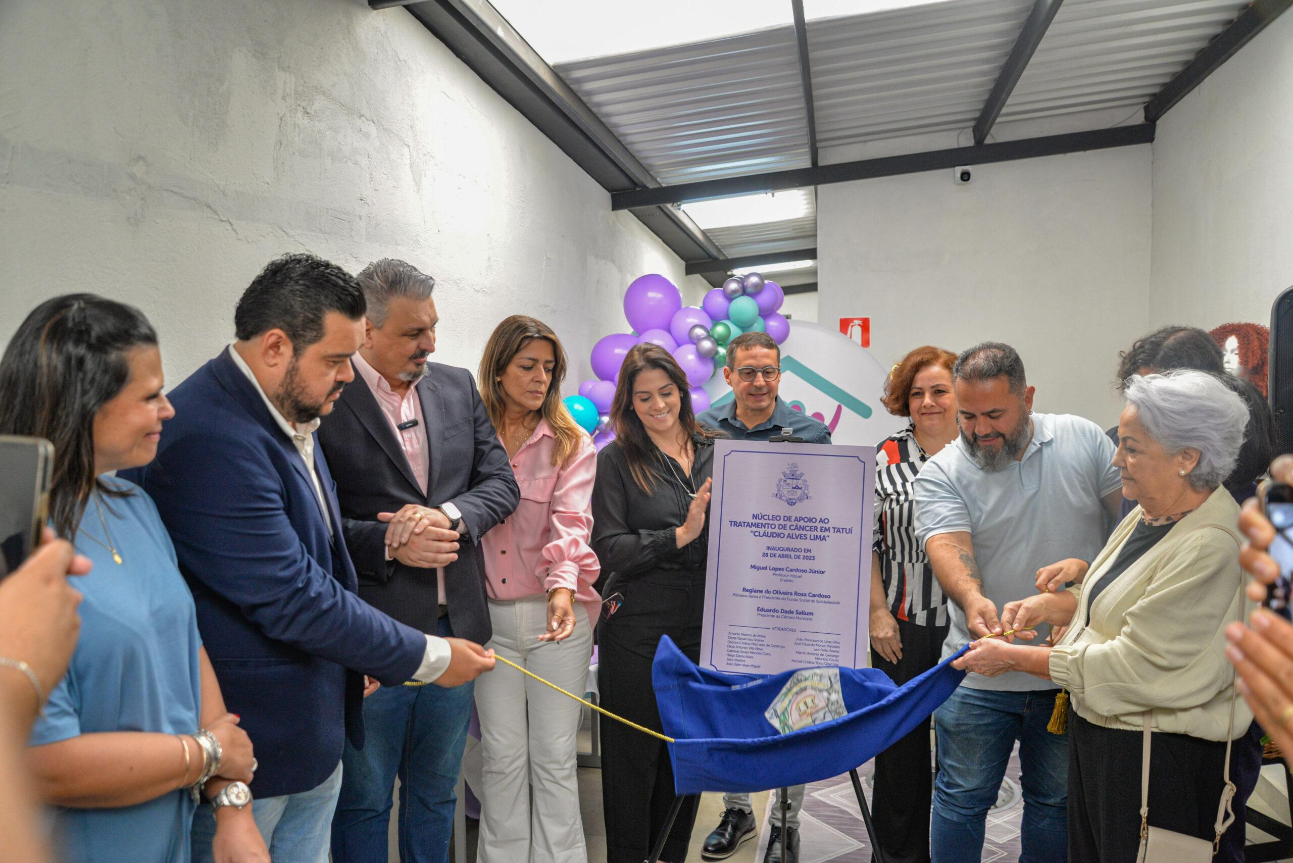 EVENTO CELEBRA OS 2 ANOS DO NÚCLEO DE APOIO AO TRATAMENTO DE CÂNCER; LOCAL RECEBE O NOME DE CLAUDIO ALVES LIMA