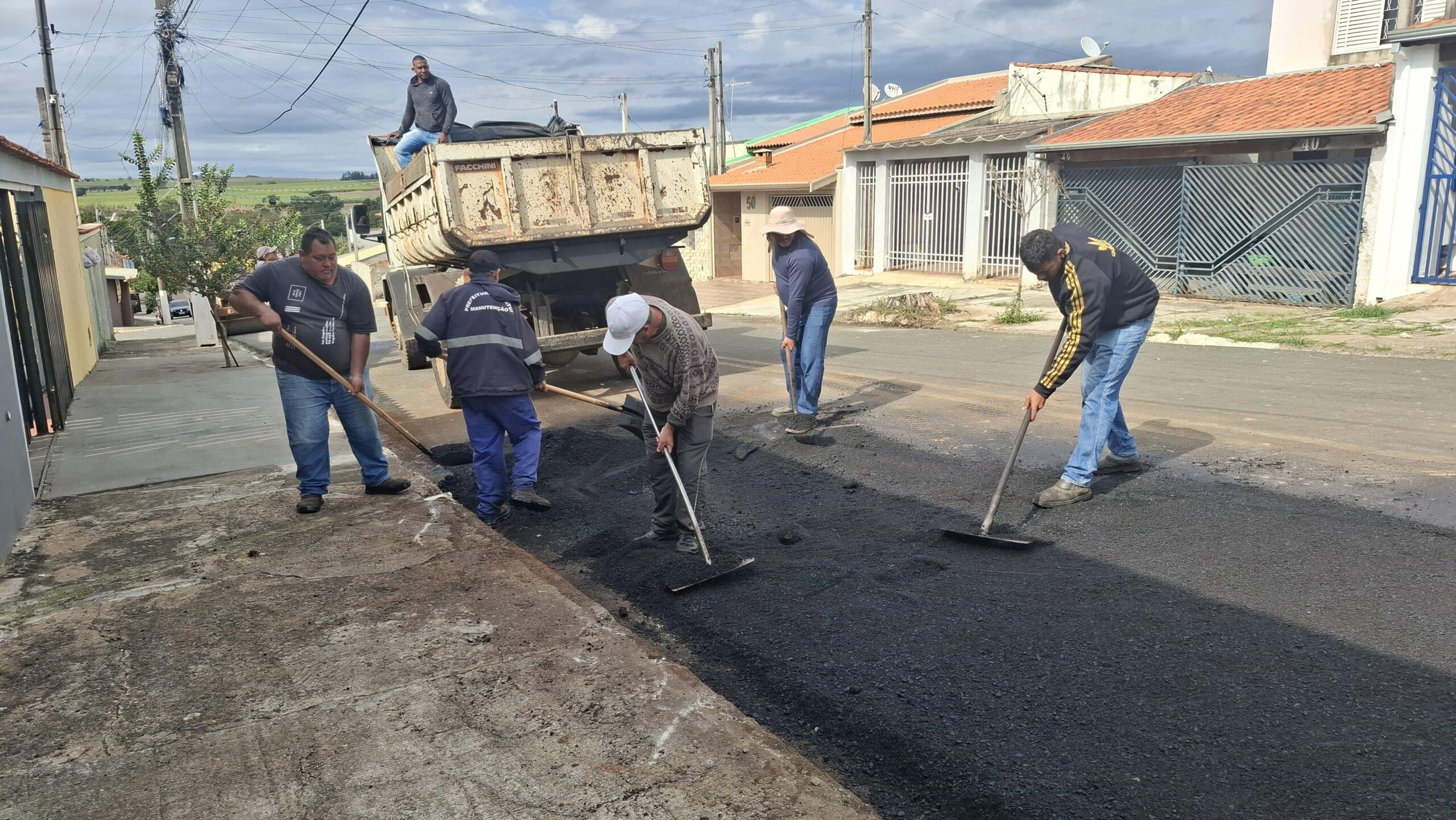 INFRAESTRUTURA: JULHO TEM MANUTENÇÃO INTENSIVA DE VIAS URBANAS E RURAIS EM TATUÍ
