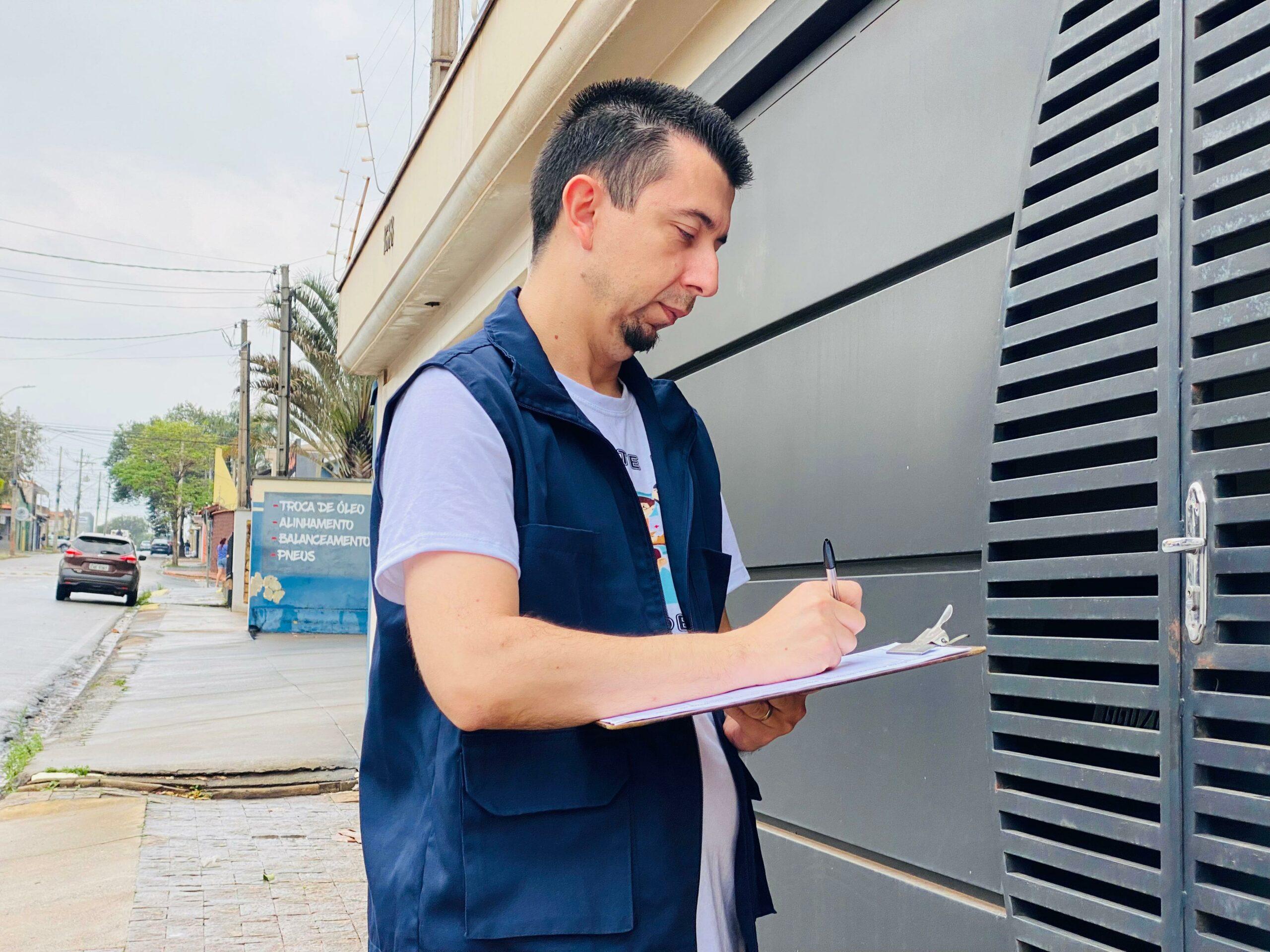 PREFEITURA INICIA CADASTRAMENTO DE MORADORES DO BAIRRO SANTA CRUZ PARA IMPLANTAÇÃO DE NOVA EQUIPE DA ESTRATÉGIA SAÚDE DA FAMÍLIA