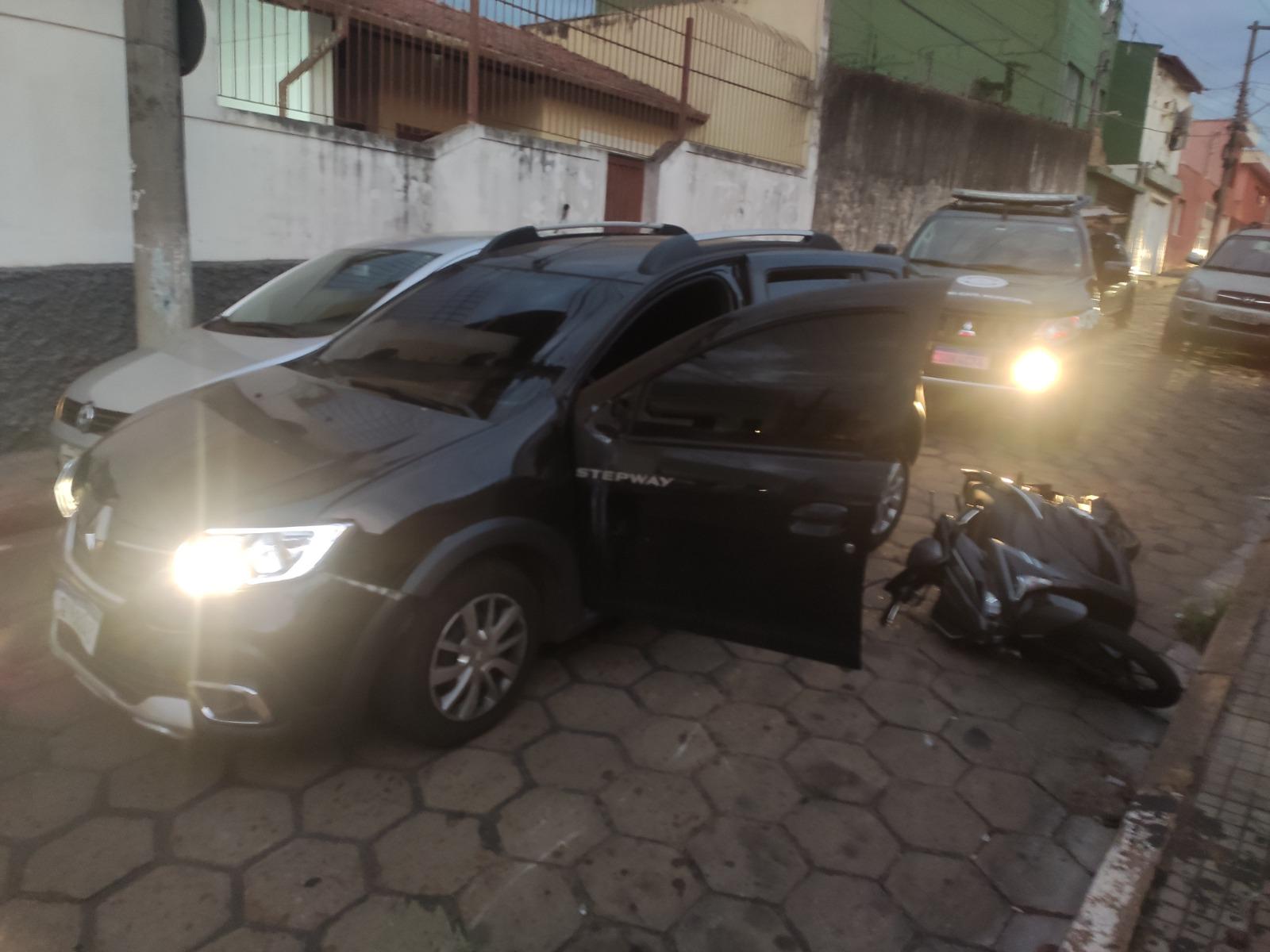 GCM DE TATUÍ APREENDE DROGAS E VEÍCULO ROUBADO EM OCORRÊNCIA NA REGIÃO CENTRAL