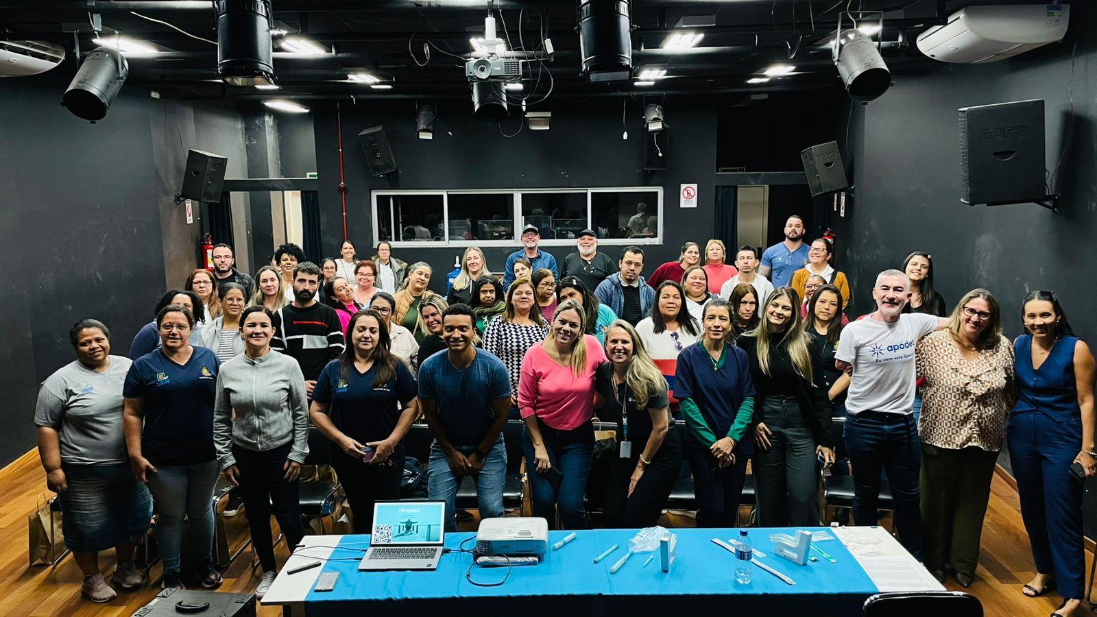 PROFISSIONAIS DA SAÚDE DE TATUÍ RECEBEM FORMAÇÃO SOBRE CATETERISMO VESICAL E CUIDADOS COM OSTOMIZADOS