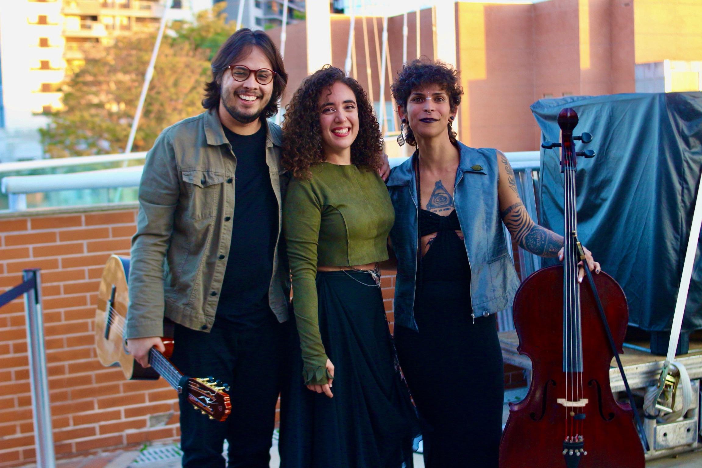 COM O SHOW “VITAL”, HELEN QUINTANARES TRANSFORMA EMOÇÕES EM MÚSICA NO PALCO DO ESPAÇO CULTURAL DA PRODUTORA MACHADO