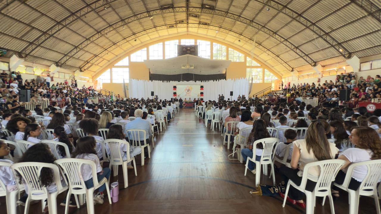 FORMATURA DO PROERD REÚNE MAIS DE 600 ALUNOS DO ENSINO FUNDAMENTAL EM TATUÍ
